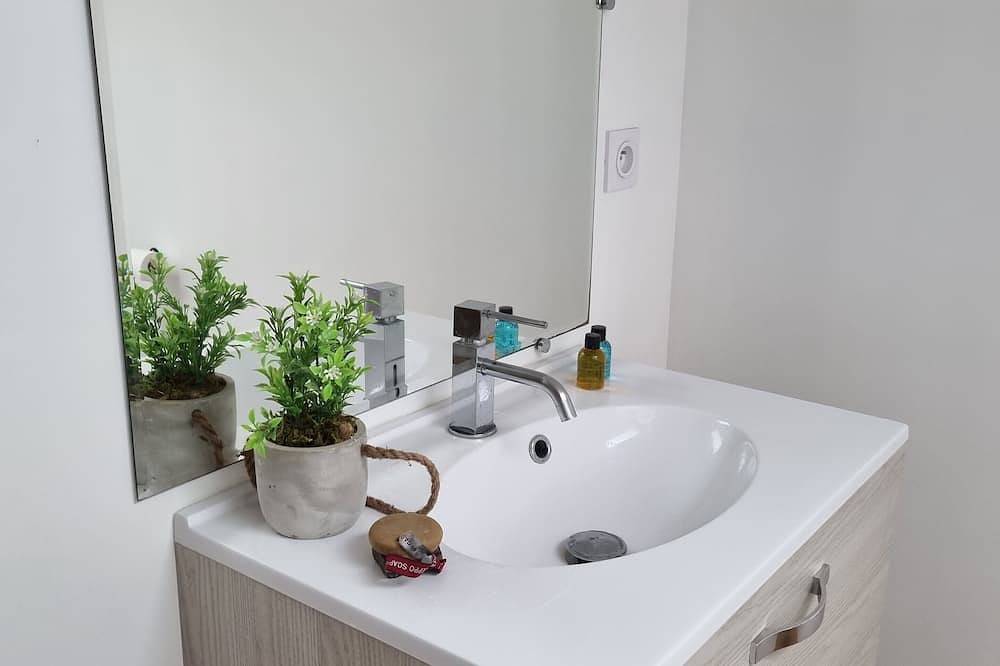 Apartamento entero, Mountain apartment in Saint-Martin-en-Vercors, Parc naturel régional du Vercors