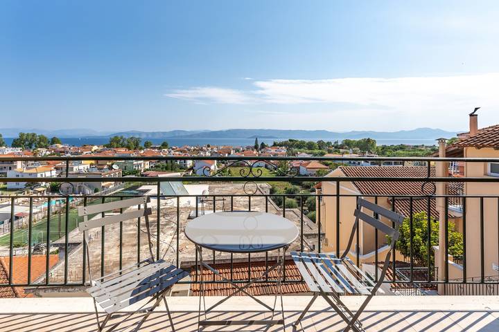 Gîte pour 2 personnes, avec jardin et balcon dans Kavos