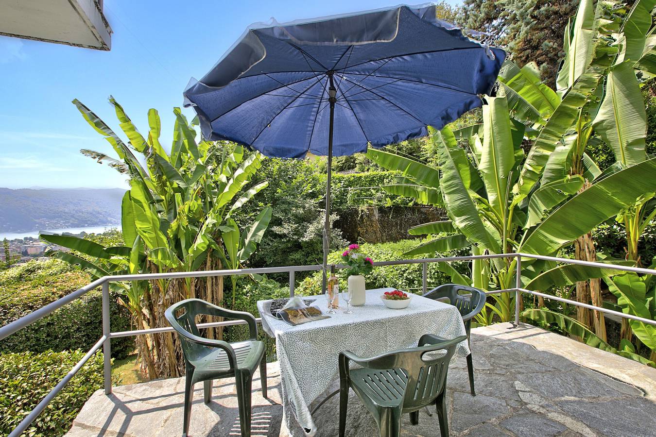 Ganze Wohnung, Apartment View And Pool in Agno, Luganersee