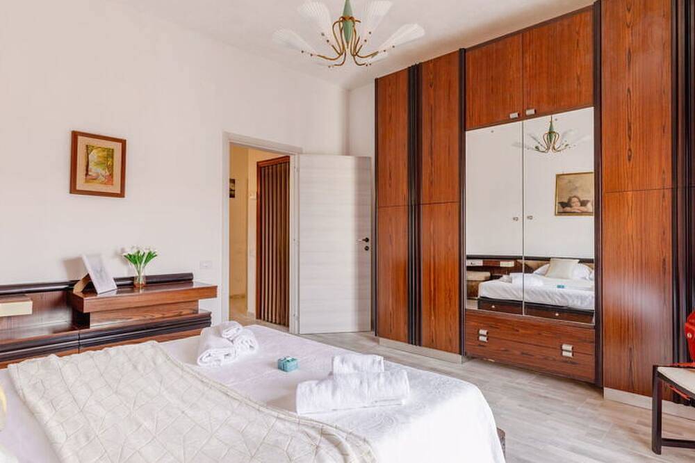 Entire apartment, Maison Loreto in Loreto, Ancona Province