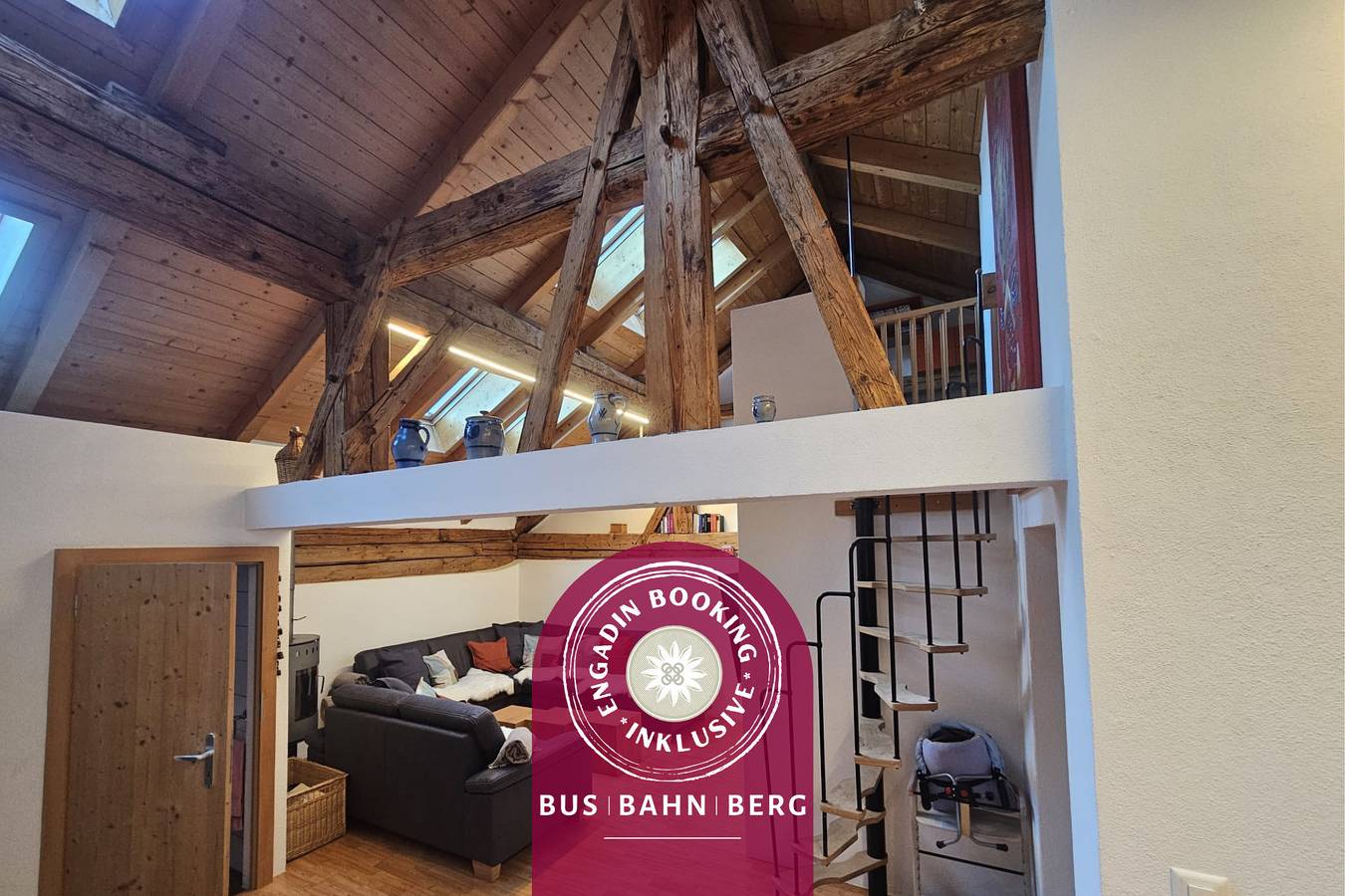 Chasa Mayer: Zentrale 5 ½-Zimmerwohnung im historischen Dorfkern Scuol Sura in Scuol, Unterengadin