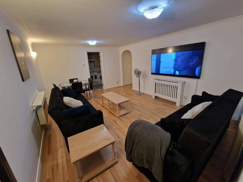 Entire holiday apartment, Canary wharf luxury skyline view apartment in Tower Hamlets, London