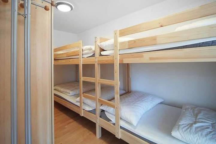 Ganze Wohnung, Luegisland Wohnung Salietti Appartement/Fewo, Dusche oder Bad, Wc, 8-Bettwohnung in Arosa, Plessur Alpen