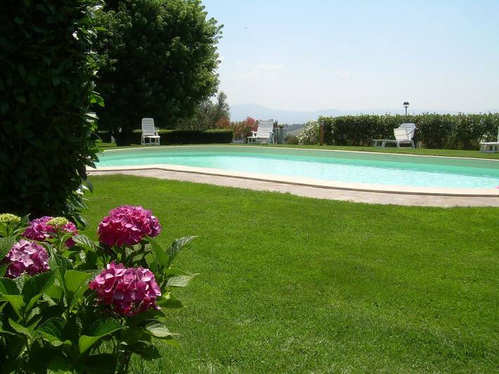 Apartamento entero, Mit Privatparkplatz in Le Mosse, Montefiascone