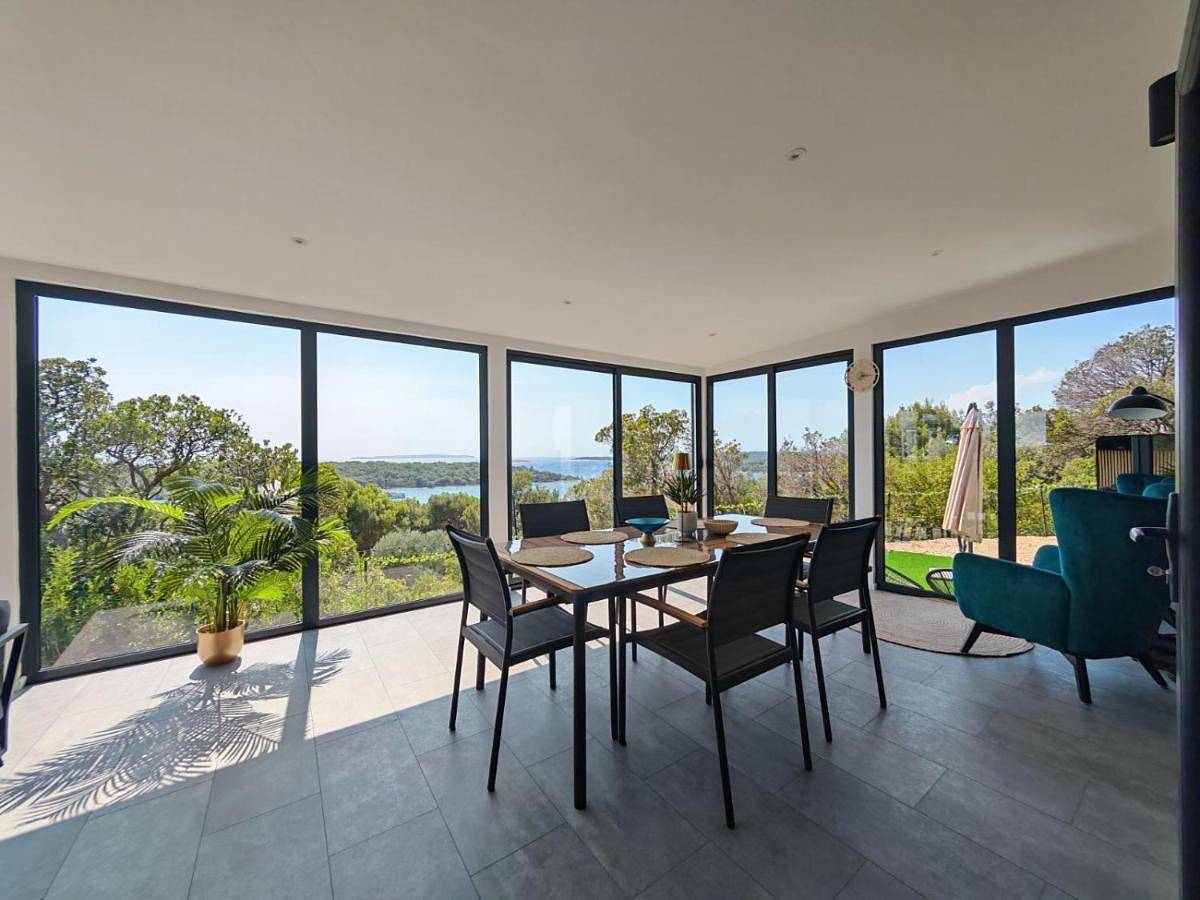 Sea view Gold by Vellaris, Luxury Mobile Home in Mali Lošinj, Cunski
