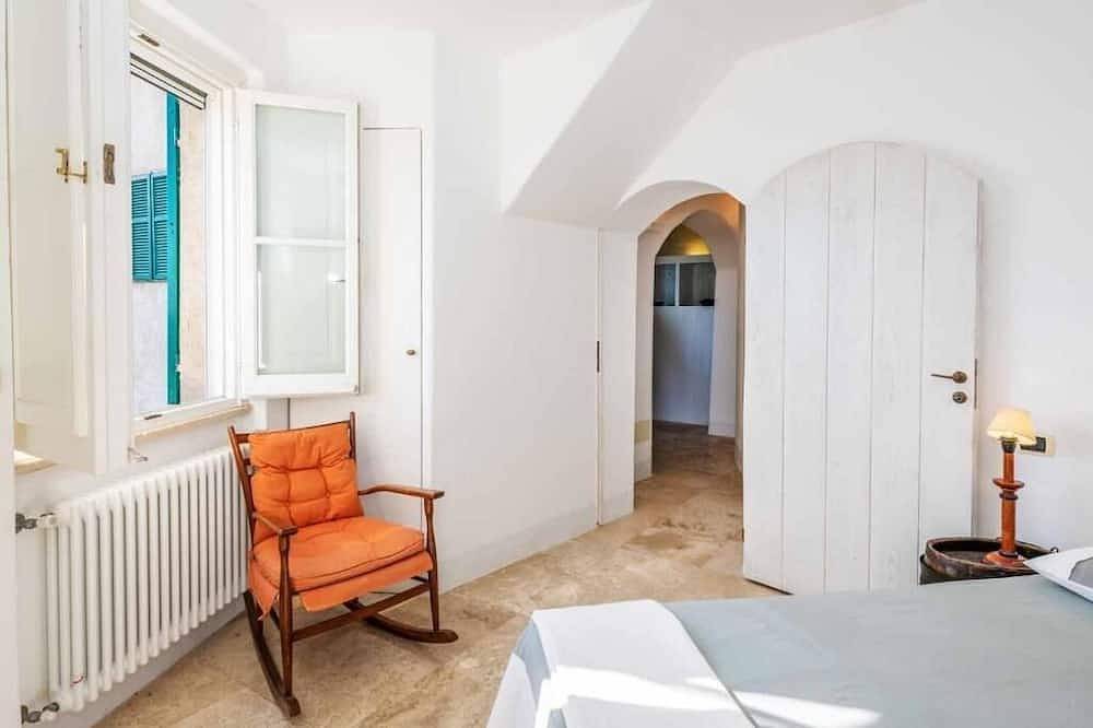 3 Bedroom Private vacation home in Varigotti in Varigotti, Finale Ligure Municipality