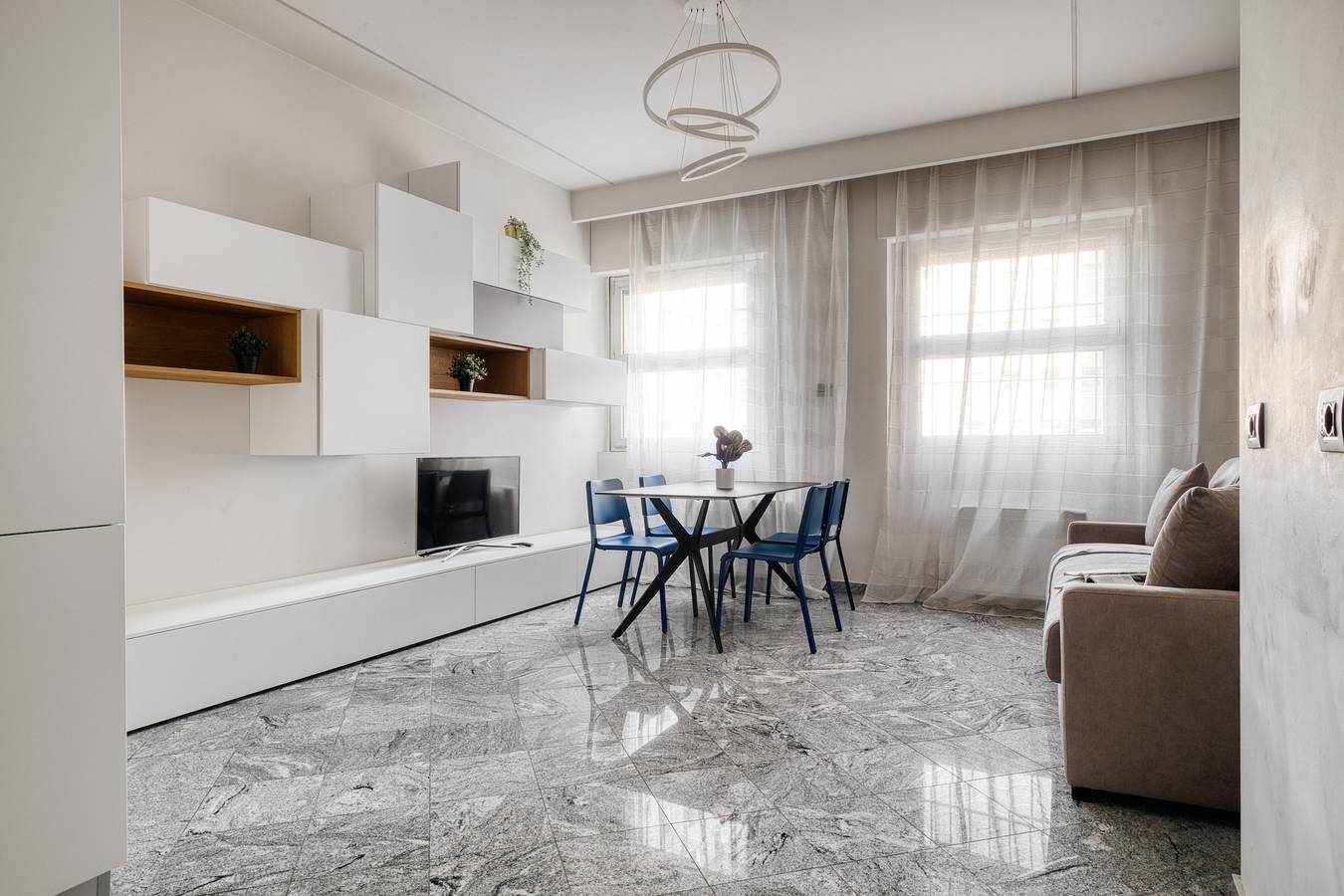 Apartamento entero, Central Station - Big flat in Milán, Provincia de Milan