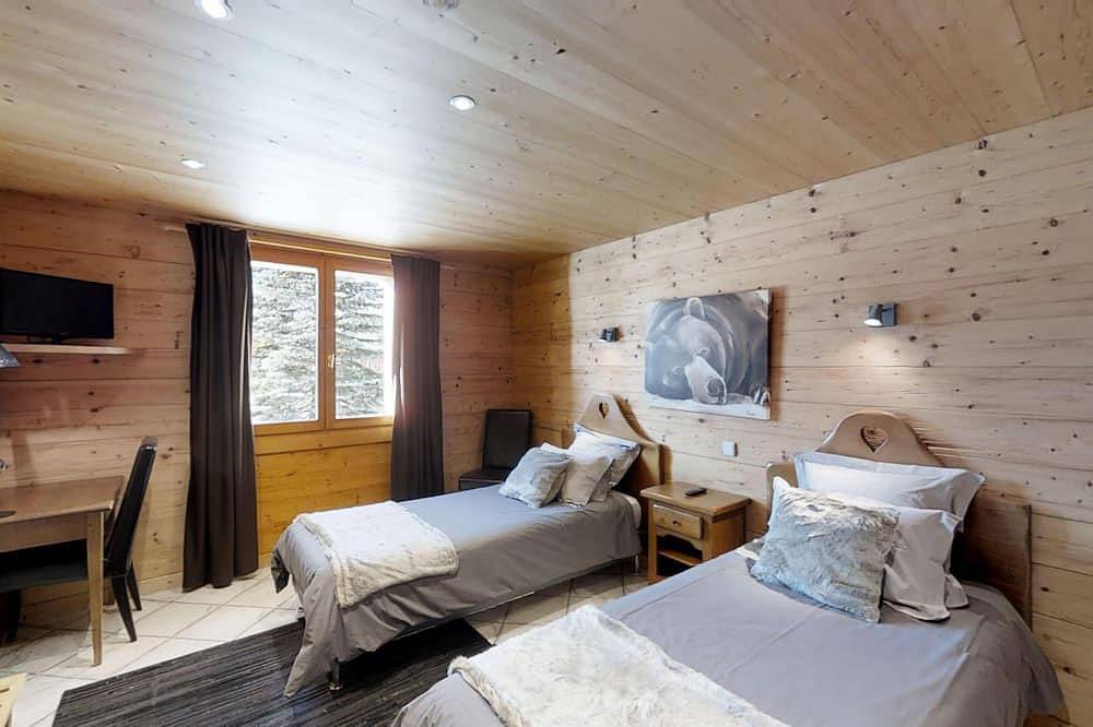 Chalet  chatillon 5 * gîte de charme Haute Savoie pieds des pistes avec  jacuzzi in Le Grand-Bornand, Région d'Annecy