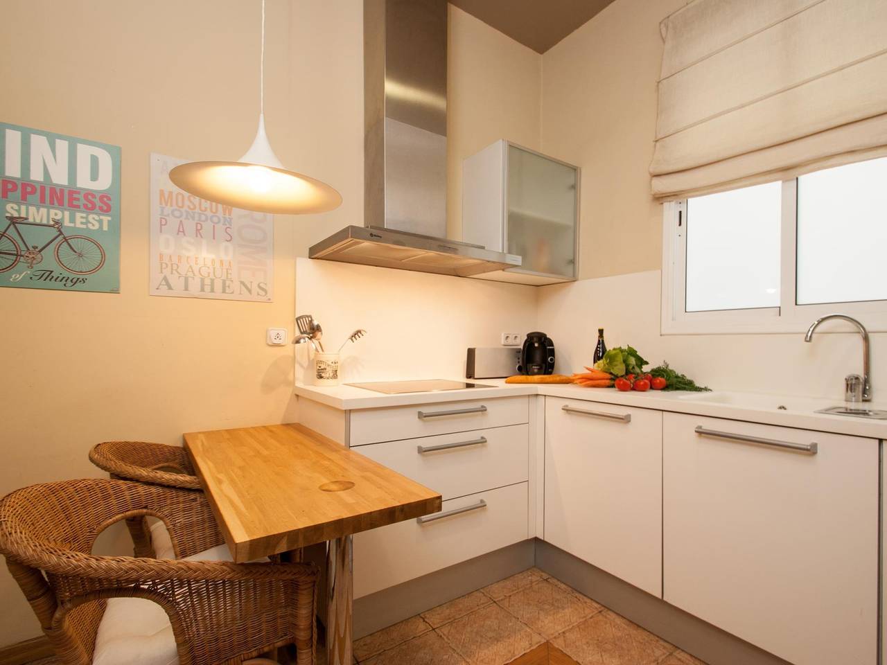 Apartamento vacacional entero, Apartamento de dos dormitorios in Centro Barcelona, Barcelona