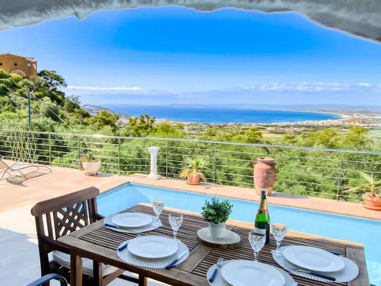 Maison 5 Personnes in El Mas Fumats, Roses