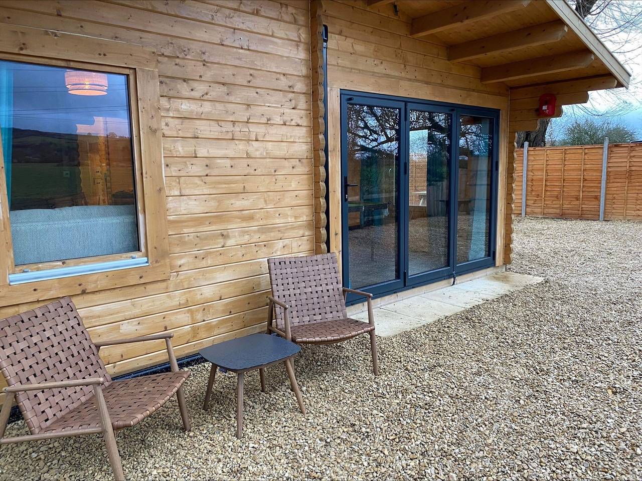 Inviting 2-Bedroom Cabin in Ashton Under Hill in Ashton under Hill, Worcestershire