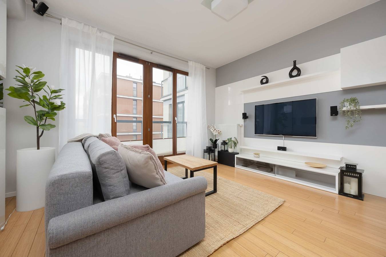 Appartement entier, Cybernetyki 7D Warsaw | Family Apartment for 8 people | 3 bedrooms | Garage | Balcony in Mokotów, Varsovie