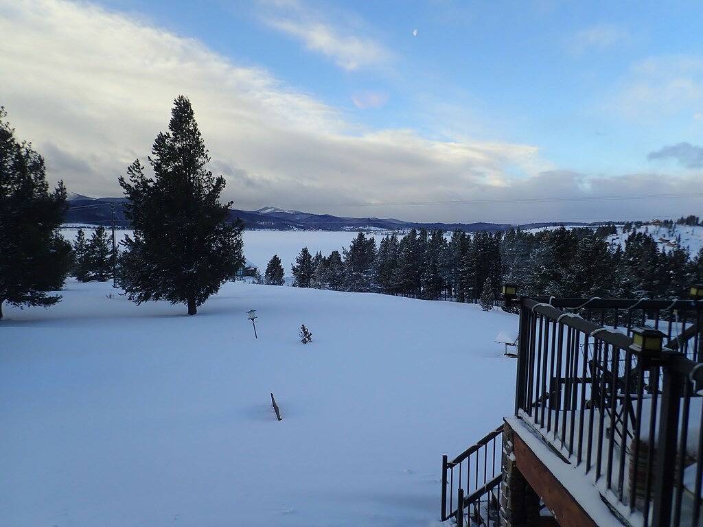 Georgetown Lake, Discovery and the Pintlers in Anaconda-Deer Lodge County, Discovery Ski Area