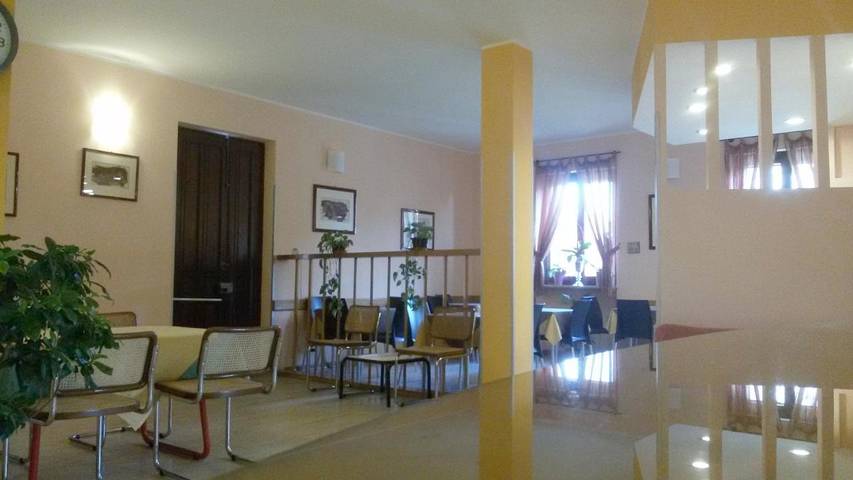 Hôtel pour 2 personnes, avec jardin à Verceil - 4