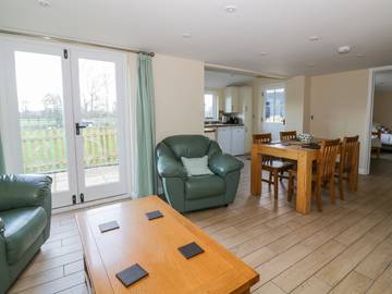 Cottage for 4 People in Essex, East of England, Photo 3