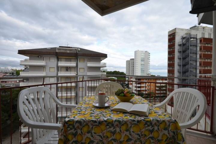 Ganzes Studio, Studio mit Pool in einer ruhigen Residenz in Ufficio 11, Lignano Sabbiadoro