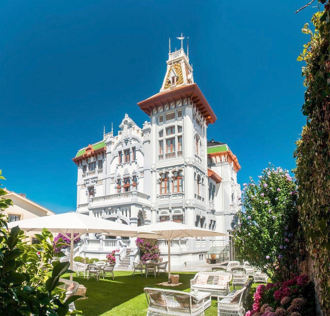 Hotel Villa Rosario, Palacete in Playa de Santa Marina (Ribadesella), Ribadesella