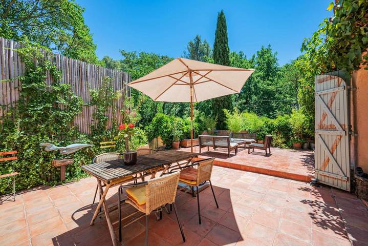 Ferienhaus für 6 Personen, mit Ausblick und Garten - 1