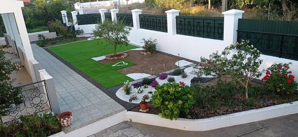 Location de vacances pour 5 personnes, avec jardin dans Amaro Gonçalves