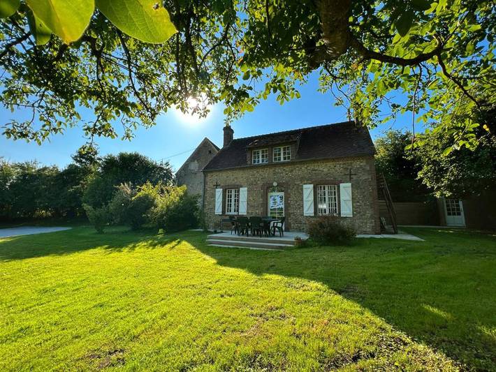 Gîte pour 6 personnes, avec vue et jardin à Saint-Ouen-de-Sécherouvre