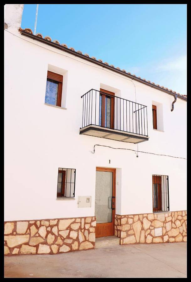 Casa rural para 4 personas, con terraza y vistas en Las Villuercas - 2