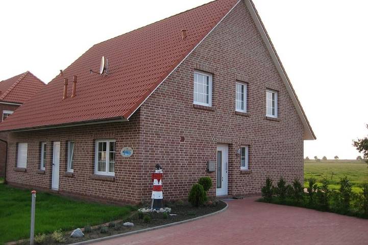 Ferienhaus für 6 Personen, mit Terrasse und Garten in Dornum
