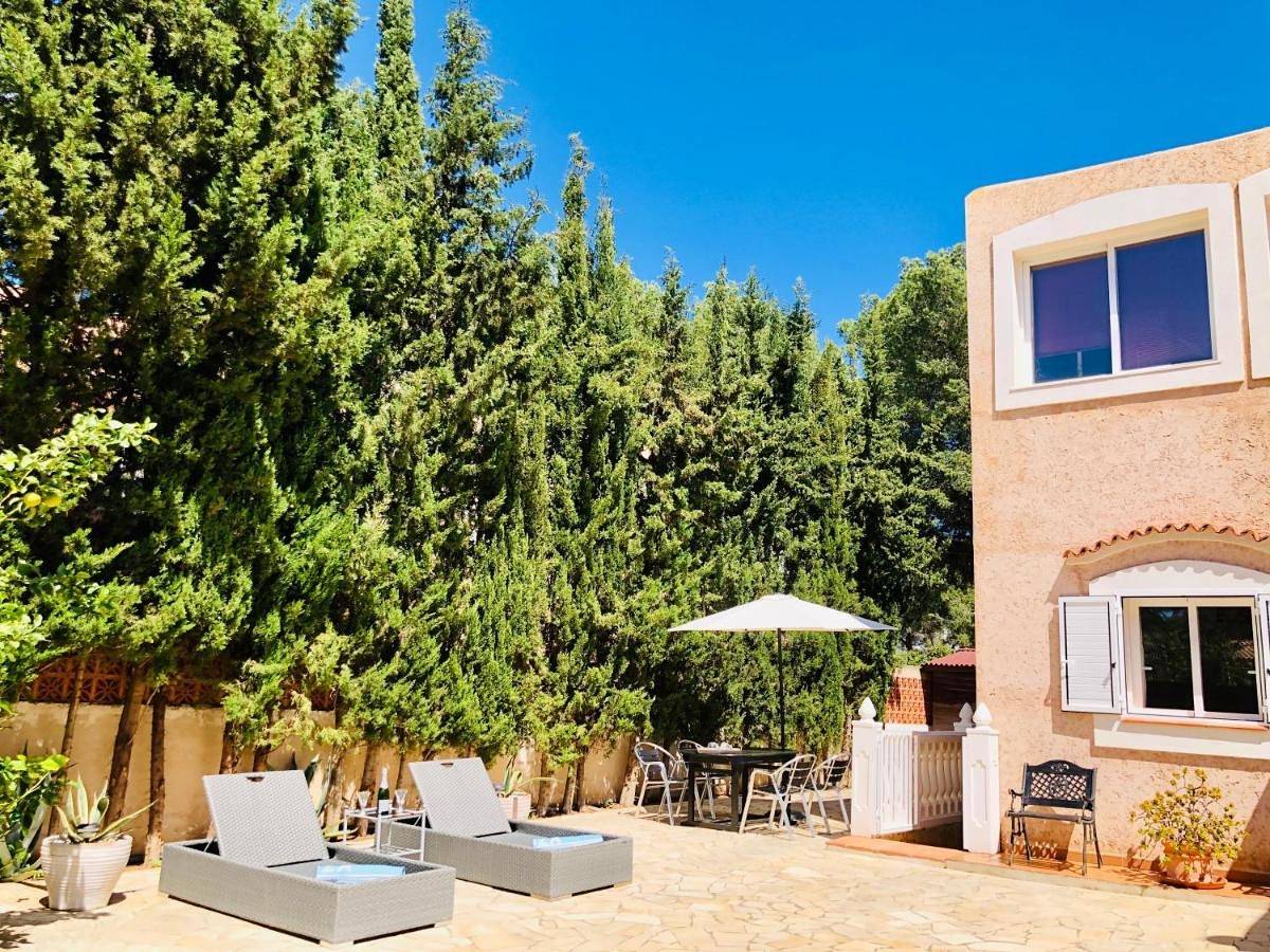 Gästehaus für 2 Personen mit Terrasse in Es Canar, Santa Eulària des Riu