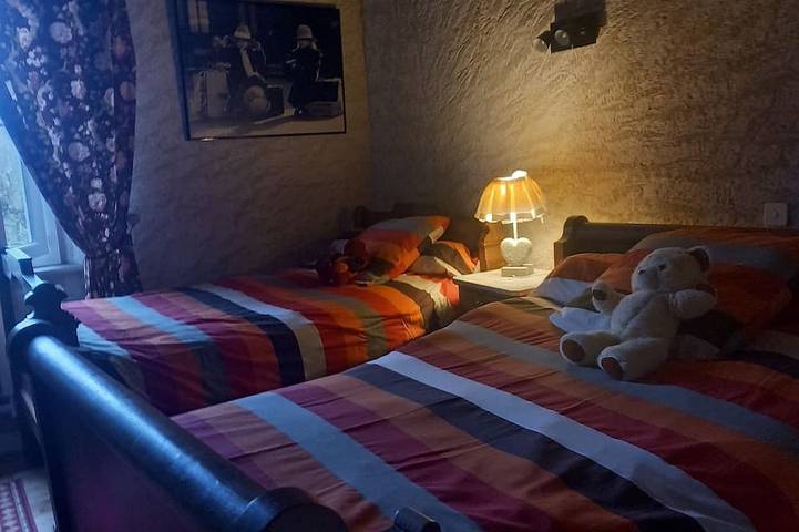 Location de vacances pour 6 personnes, avec terrasse à Thiers - 3