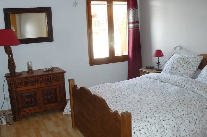 Gîte pour 4 personnes, avec jardin à Molines-en-Queyras - 2