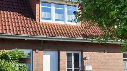 Ferienhaus für 4 Personen, mit Terrasse in Werdum
