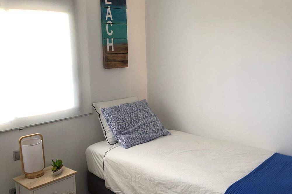 Ganze Wohnung, Neu !!! Luxuswohnung, 32 m2 Sonnenterrasse, Blick auf den Pool in Playa Paraíso, Adeje