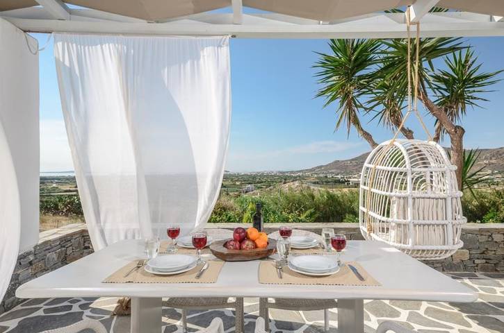 Villa pour 4 personnes, avec jardin ainsi que terrasse et vue sur l’océan dans Naxos - 2