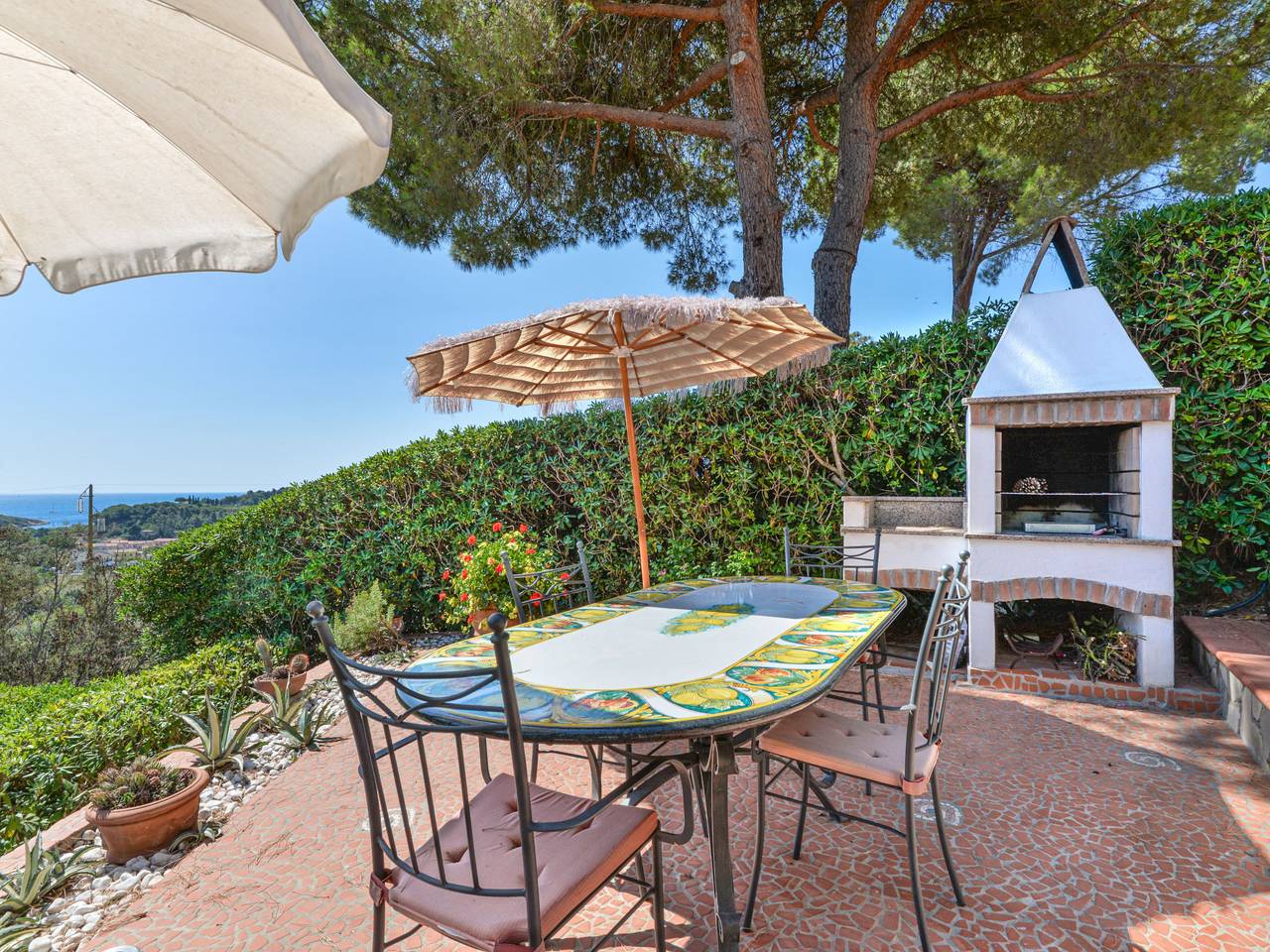 Tosca in Porto Azzurro, Archipel toscan
