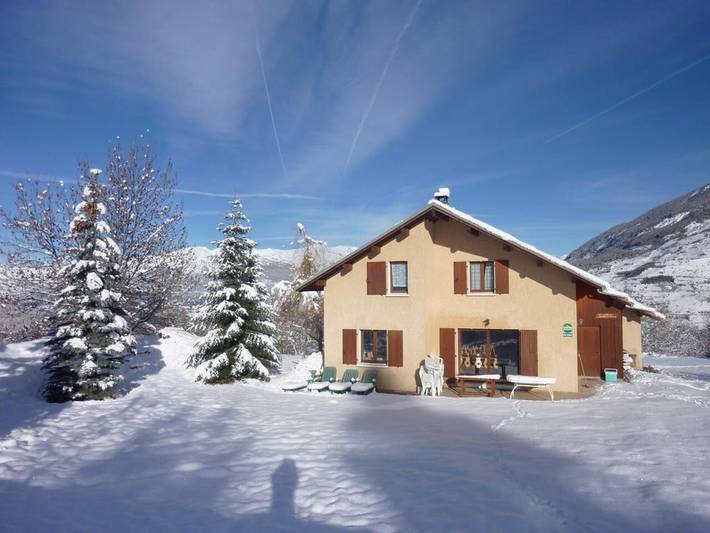 Chalet pour 15 personnes, avec jardin et bassin pour enfant, animaux acceptés à Les Orres