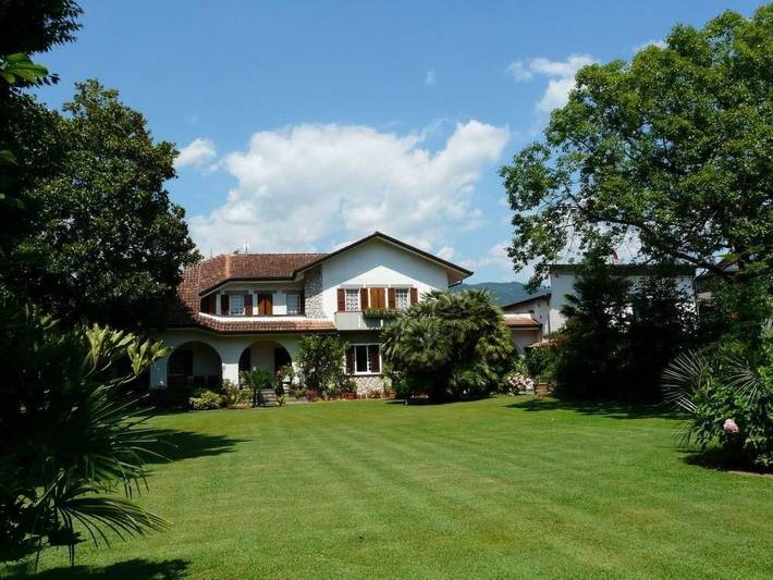 Villa 'Villa Piero' mit eigenem Pool in Massa (Italie), Riviera Italienne