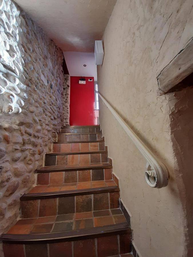 Gîte pour 2 personnes, avec jardin à Lagnieu - 4