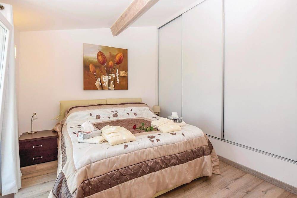Acogedora casa en Bordighera Im con piscina privada, que puede ser interior o. in Bordighera, Riviera di Ponente