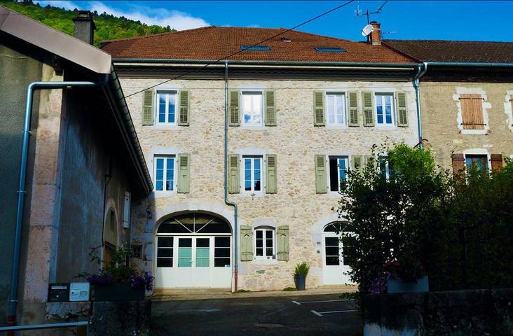 Maison d’hôte pour 2 personnes, avec vue ainsi que terrasse et jardin