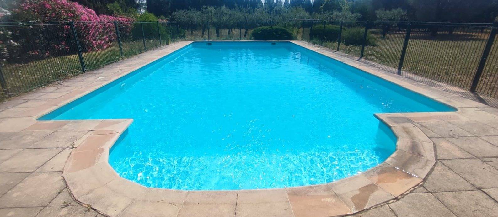 Mas avec grande piscine, 12-15 pers, 20 min de la mer in Millas, Perpignan und Umgebung