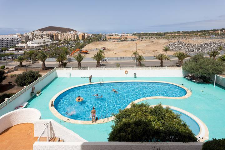 Gîte pour 4 personnes, avec terrasse et piscine à Los Cristianos - 2