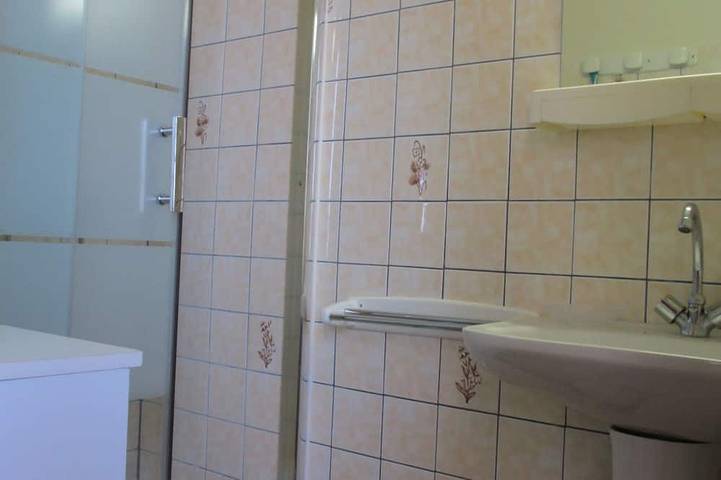 Location de vacances pour 4 personnes, avec jardin, animaux acceptés à Plazac - 3