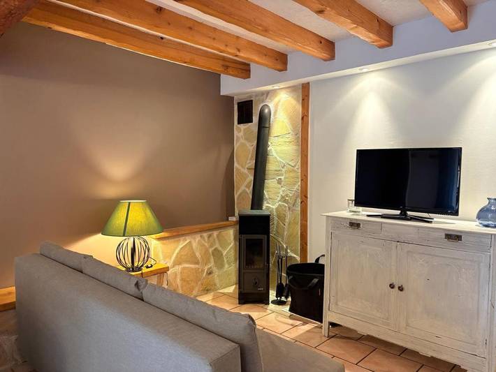 Location de vacances pour 4 personnes, avec vue et terrasse à Savignac-les-Ormeaux - 2