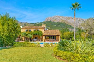 Finca in Torrent de la Vall d'en Marc, Pollença für 8 