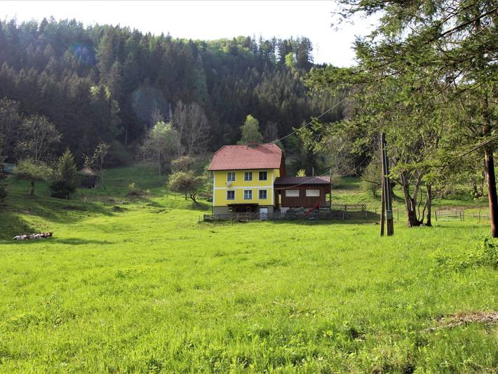 Ferienhaus für 10 Personen, mit Terrasse und Garten sowie Sauna und Ausblick in Hochsteiermark