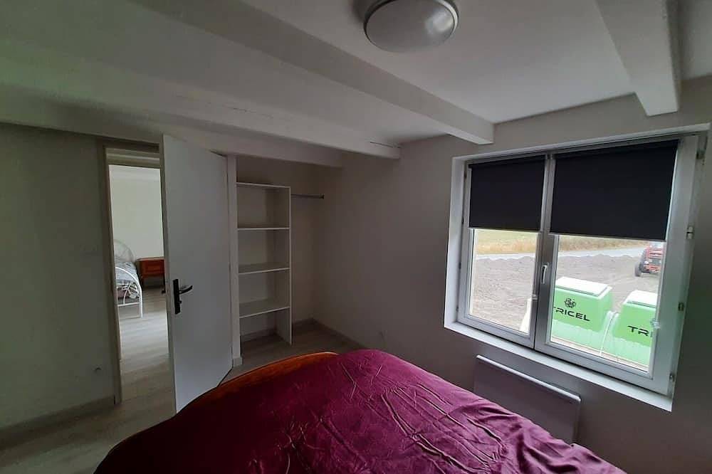 2 bedroom country gite near dunkirk in Brouckerque, Dunkirk region
