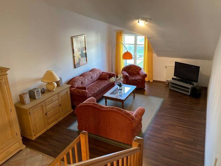 Ferienhaus für 6 Personen, mit Balkon und Terrasse