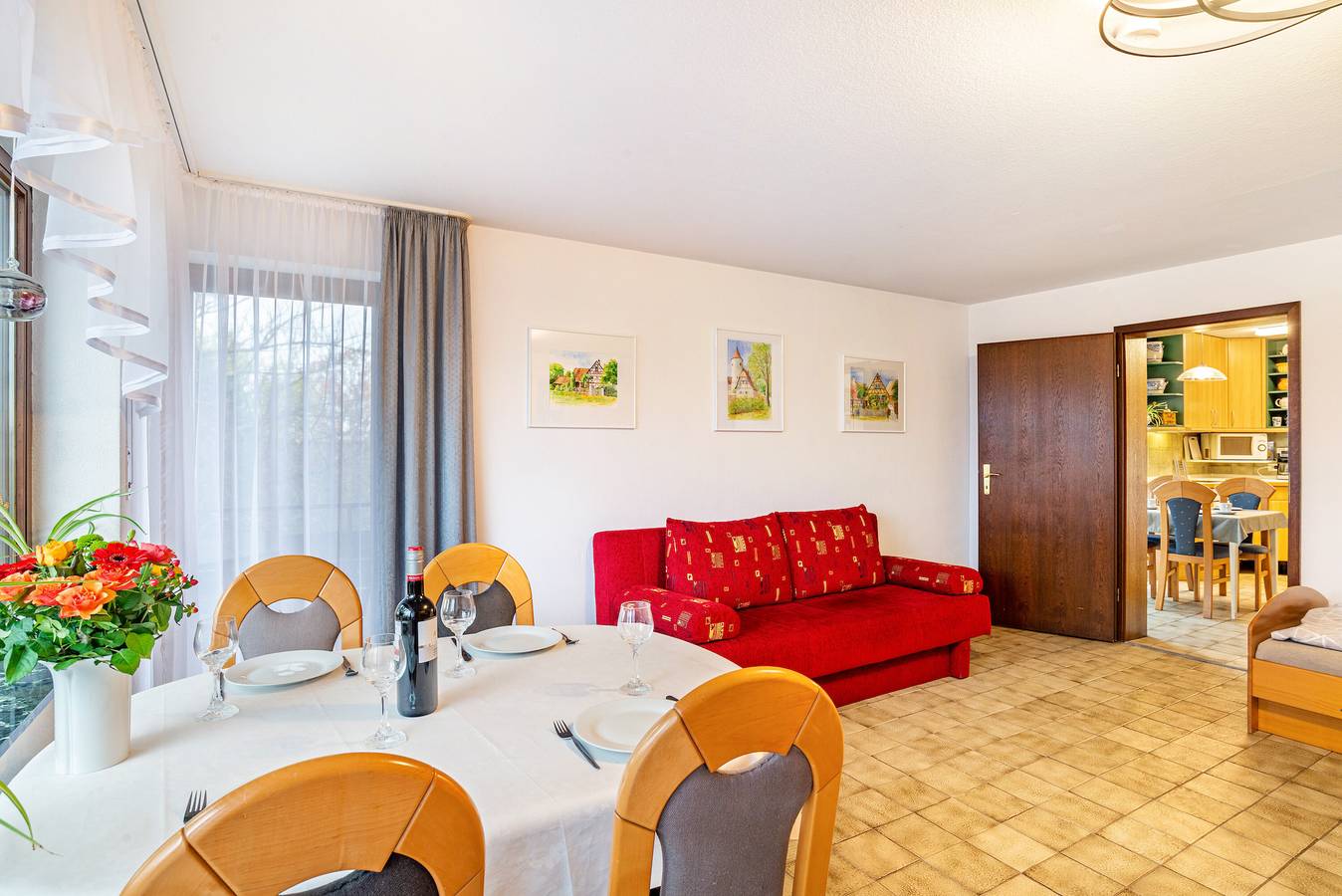 Ganze Wohnung, Ferienwohnung Karle, 55 qm, im 1. Og, 1 Schlafzimmer, 1 Wohnzimmer , 3-4 Personen in Künzelsau, Hohenlohe