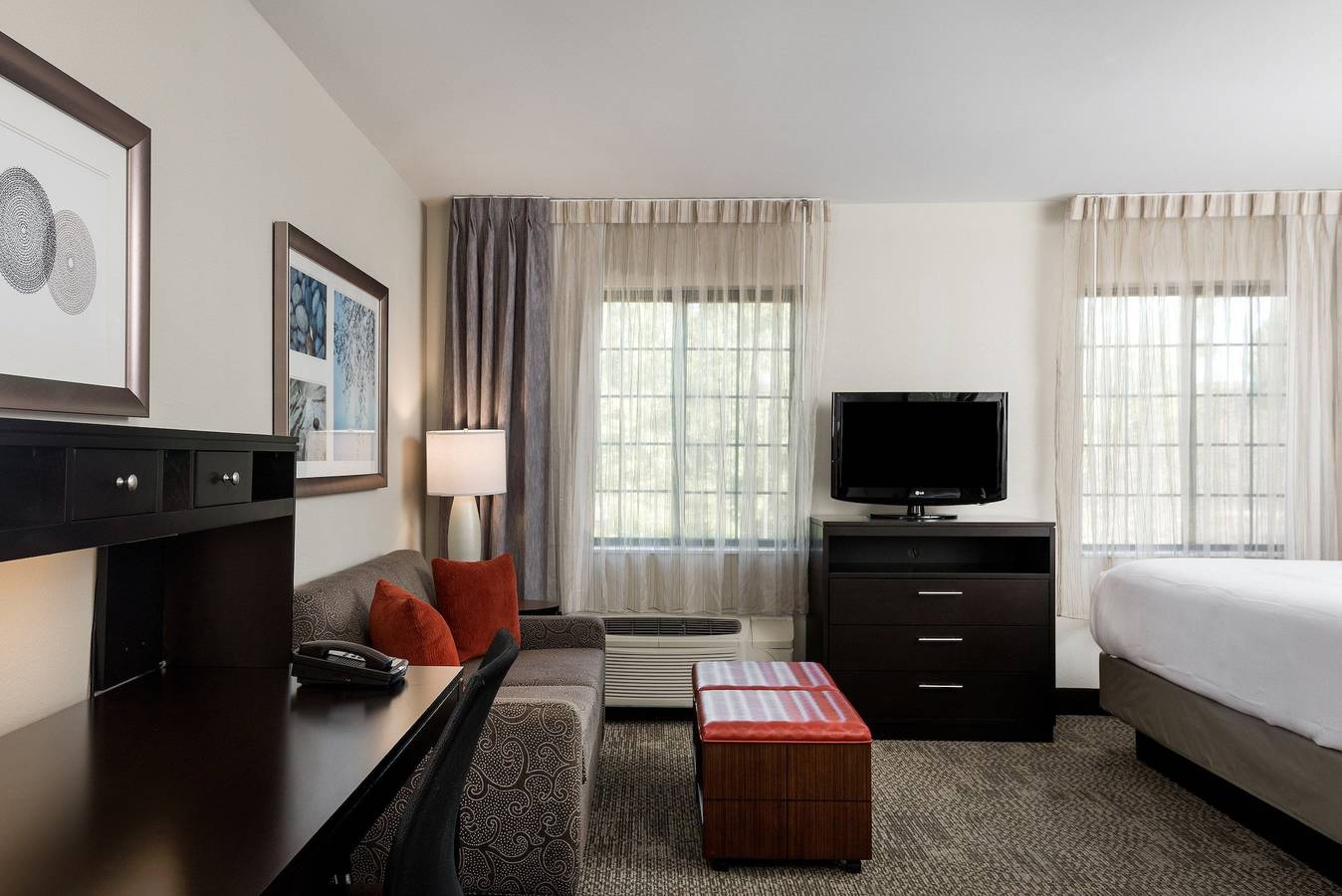 Ganzes Studio, Staybridge Chantilly Dulles Airport in Chantilly (USA), Fairfax County