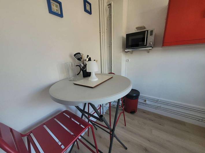 Gîte pour 2 personnes dans Piscine Agora - 2