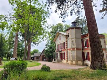 Chambre d’hôte pour 2 personnes, avec jardin dans Allier